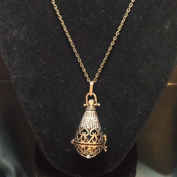 Handmade necklace by GawdyVisons® (me) - Picture 2 of 8